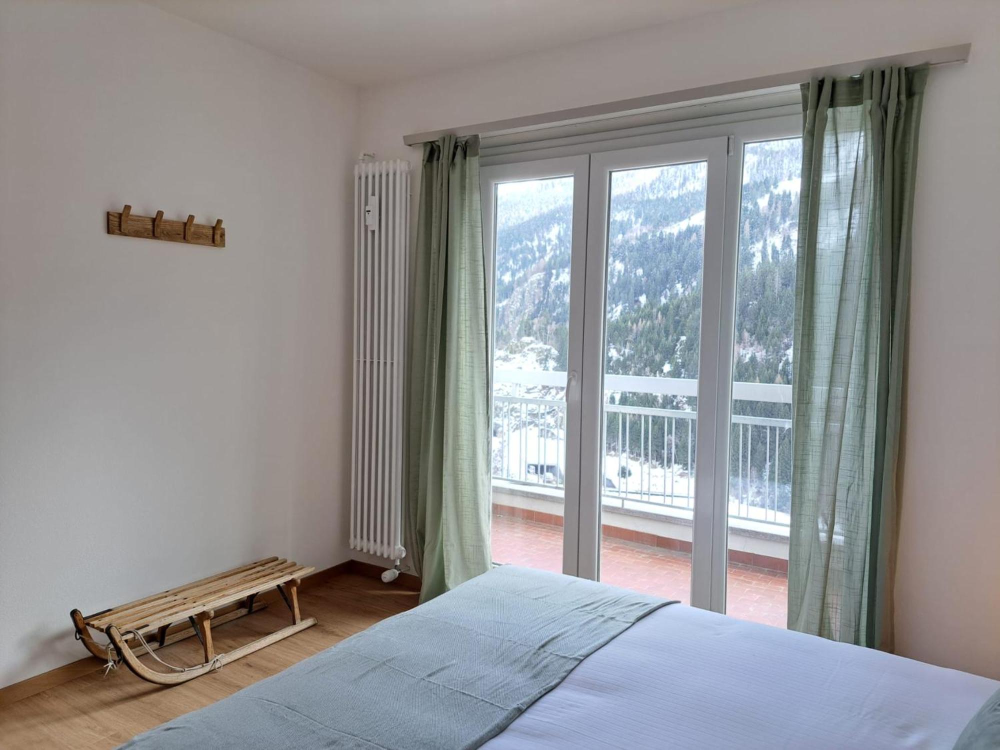 Airolo Valley Apartments By Quokka 360 - Cozy With Mountain View 외부 사진